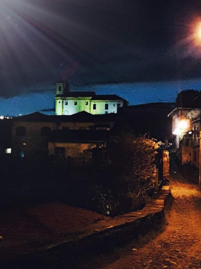 Hospedaria E Hostel Da Deia โอว์โรเปรโต ภายนอก รูปภาพ