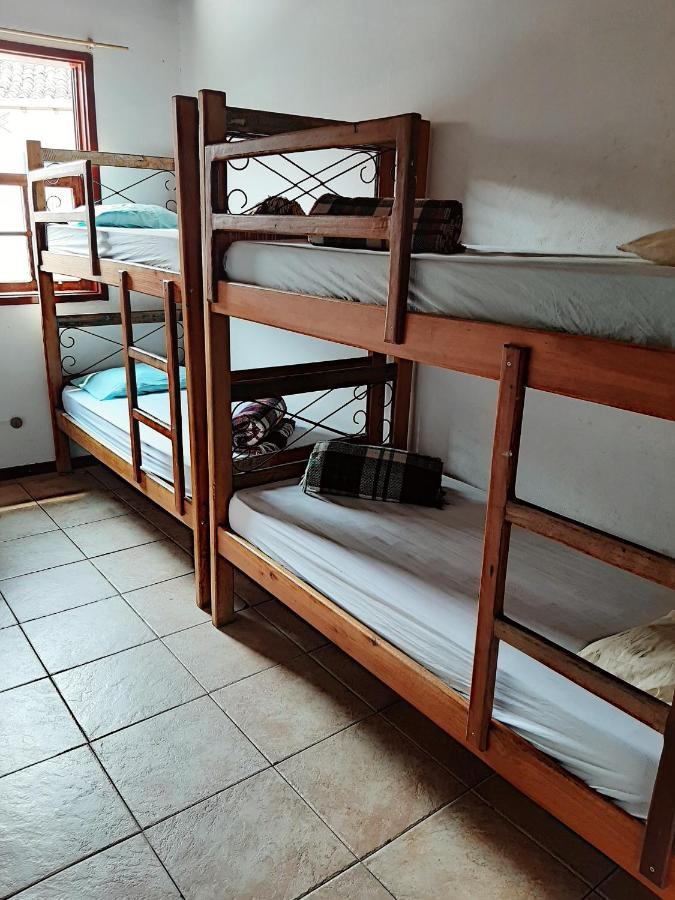 Hospedaria E Hostel Da Deia โอว์โรเปรโต ภายนอก รูปภาพ