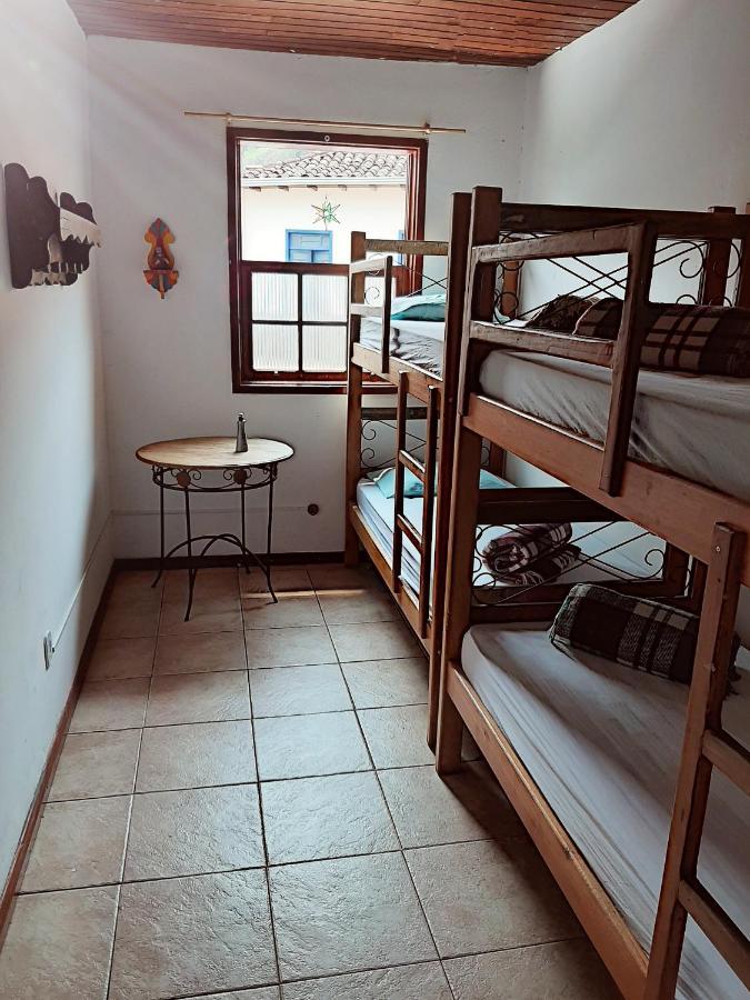 Hospedaria E Hostel Da Deia โอว์โรเปรโต ภายนอก รูปภาพ