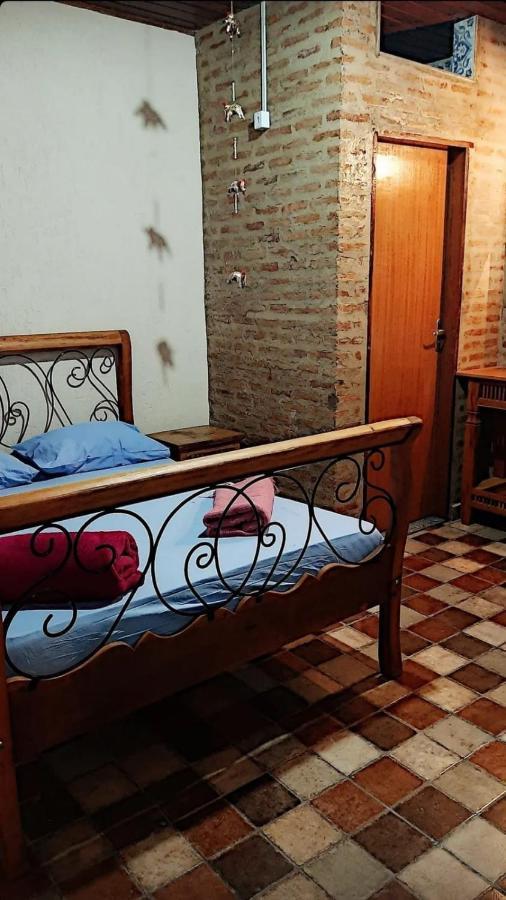 Hospedaria E Hostel Da Deia โอว์โรเปรโต ภายนอก รูปภาพ